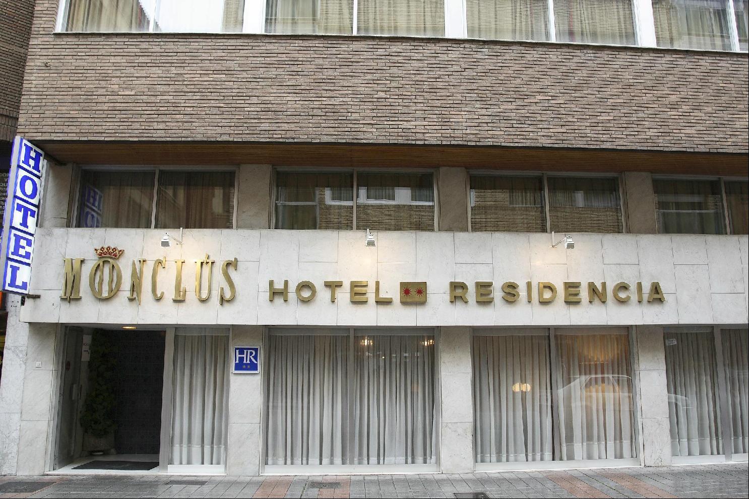 Monclus Hotel ปาเลนเซีย ภายนอก รูปภาพ