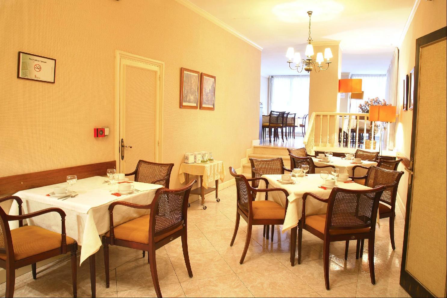 Monclus Hotel ปาเลนเซีย ร้านอาหาร รูปภาพ